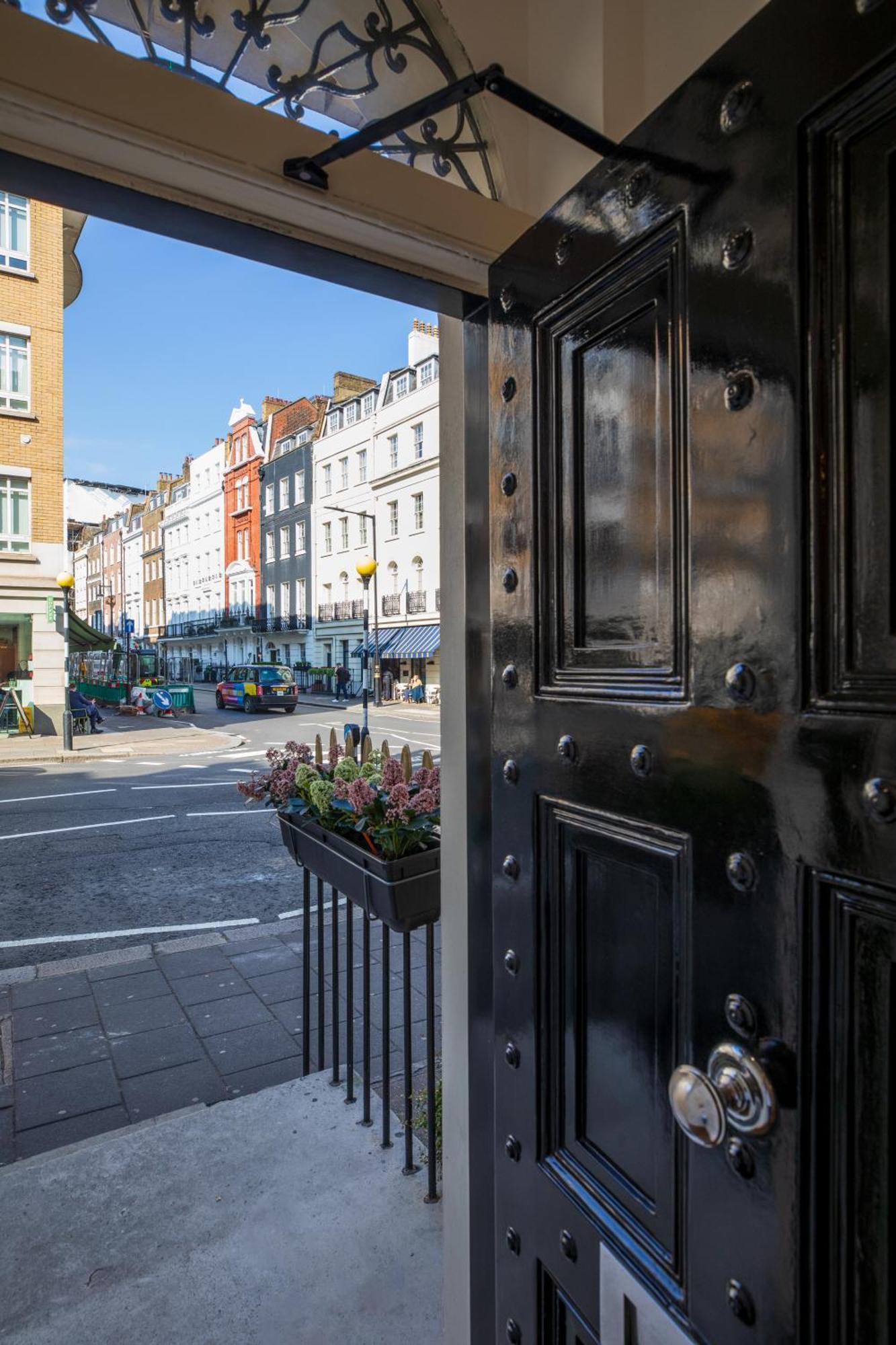 The Chapter - Mayfair Residences 런던 외부 사진