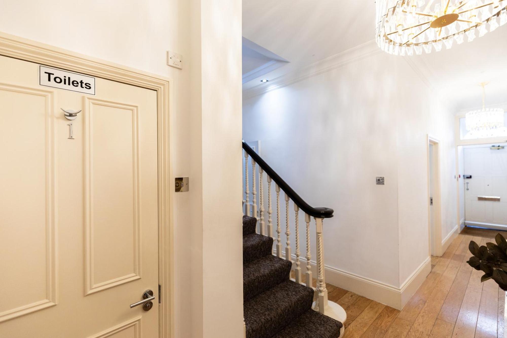 The Chapter - Mayfair Residences 런던 외부 사진